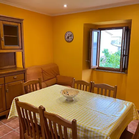 La Casa Del Tio Faustino * Ladrido